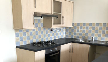 Kitchen in 2 bed flat in Weston Super Mare Somerset to let 